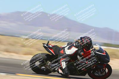 media/Sep-25-2023-Moto Forza (Mon) [[81ffa65e0a]]/B-C Group/Session 3 (Turn 16 Inside)/